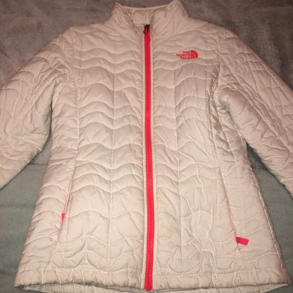 North Face jacket - Picture 3 of 3